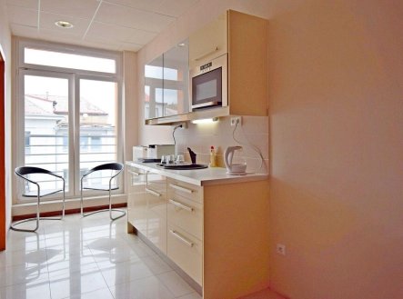 Pronájem kanceláře, 56 m²
