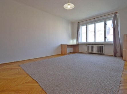 Pronájem bytu, 1+kk, 35 m²