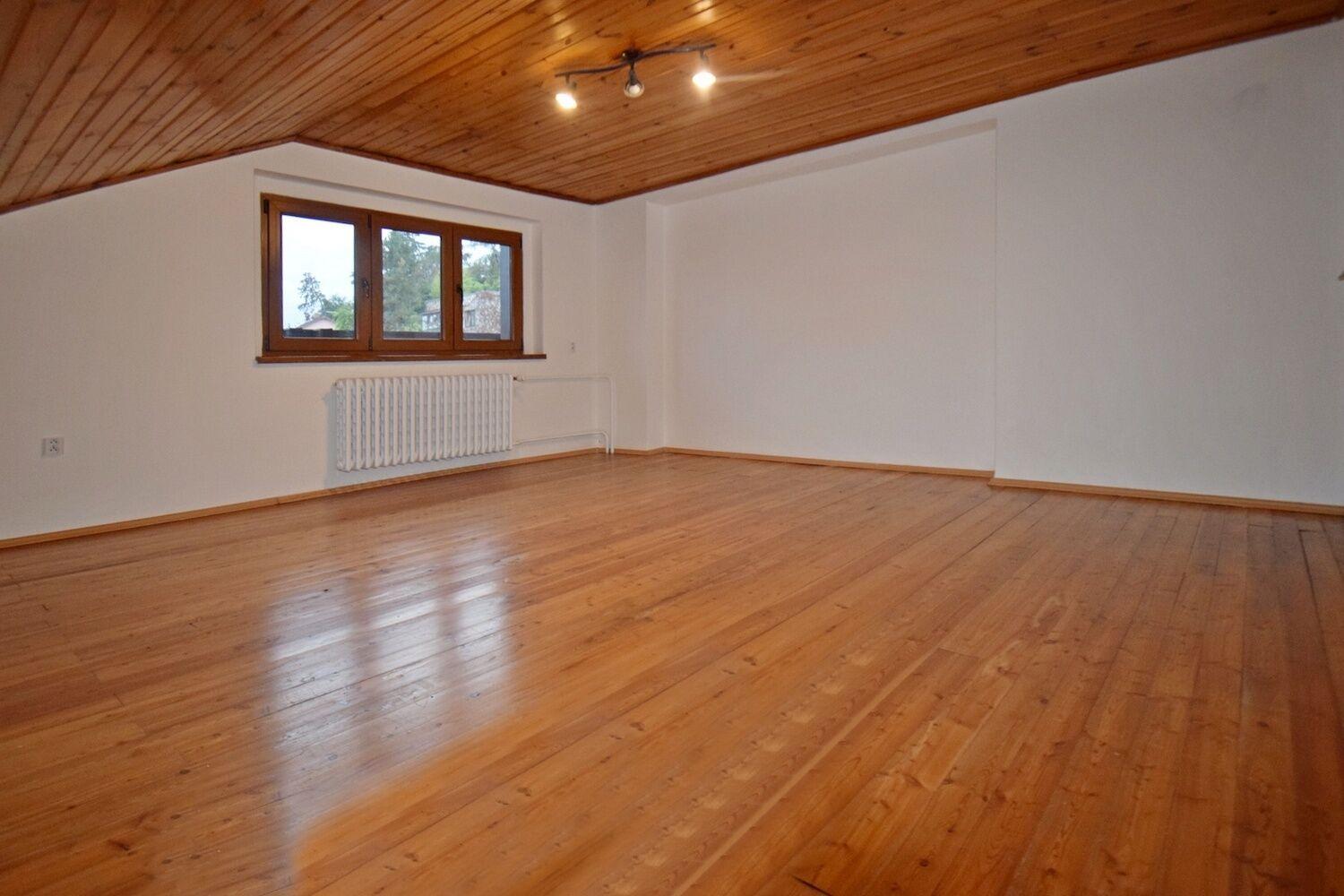 Zajímavý 3+kk/B se zahradou, Praha 5 Radotín