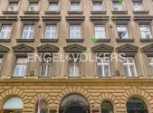 Pronájem obchodní prostory, 531 m²