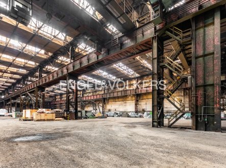 Pronájem komerčního objektu, sklad, 26 705 m²