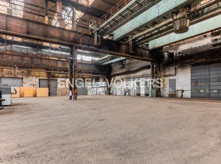 Pronájem komerčního objektu, sklad, 26 705 m²