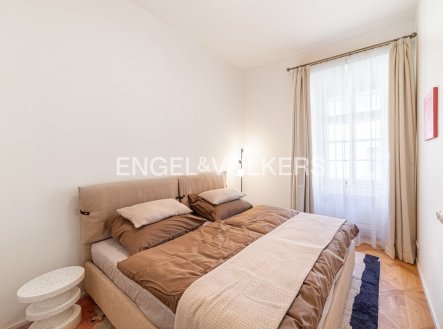 Pronájem bytu, 2+kk, 39 m²