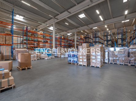 Pronájem komerčního objektu, sklad, 470 m²