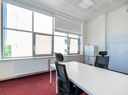Pronájem kanceláře, 25 m²