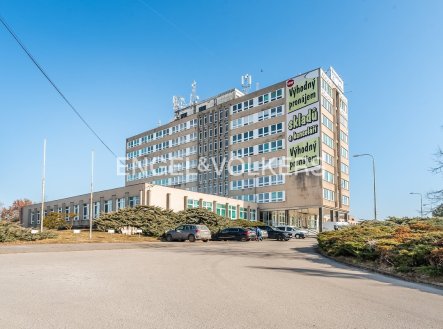 Pronájem komerčního objektu, sklad, 2 032 m²