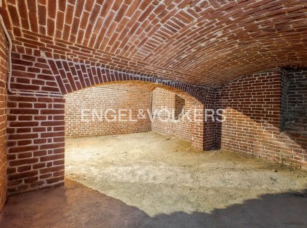 Pronájem obchodní prostory, 110 m²