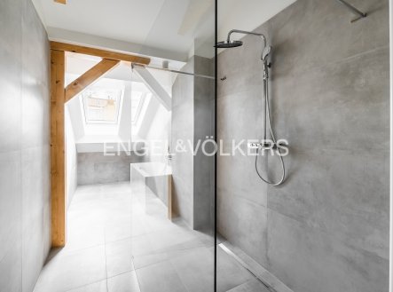 Pronájem bytu, 3+kk, 98 m²