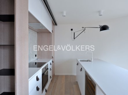 Pronájem bytu, 2+kk, 60 m²