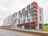 Pronájem obchodní prostory, 216 m²