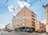 Pronájem - obchodní prostor, 183 m²