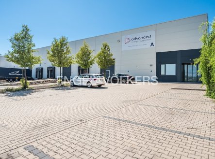 Pronájem komerčního objektu, výroba, 6 513 m²