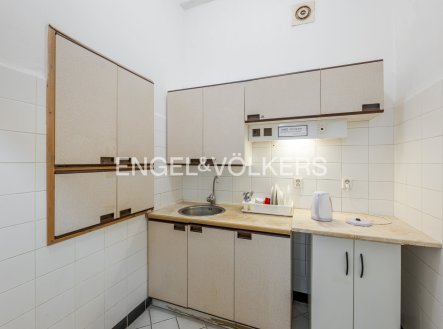 Pronájem kanceláře, 22 m²