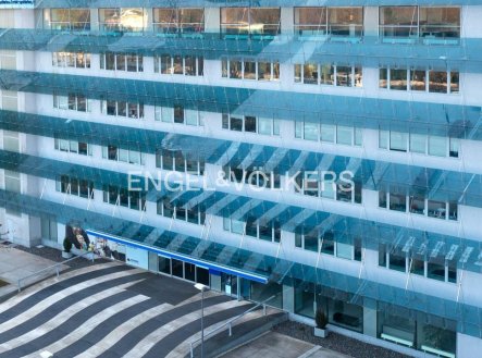 Pronájem komerčního objektu, jiný, 500 m²