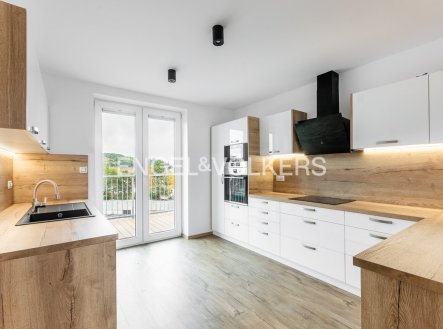 Pronájem bytu, 3+kk, 97 m²