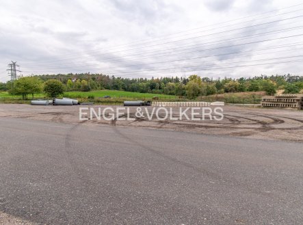 Pronájem pozemku pro komerční výstavbu, 4 050 m²