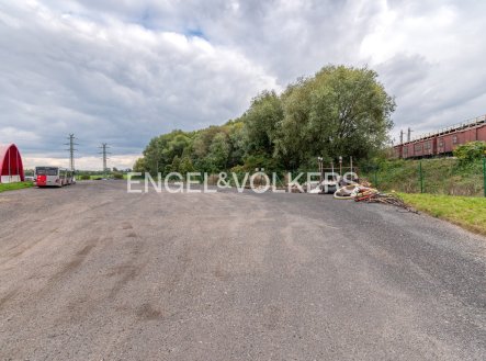 Pronájem pozemku pro komerční výstavbu, 2 596 m²