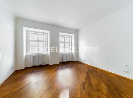 Pronájem bytu, 4+1, 170 m²