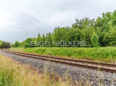 Pronájem pozemku pro komerční výstavbu, 30 283 m²