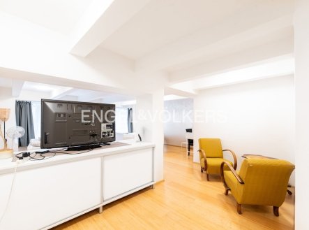 Pronájem bytu, 3+kk, 102 m²
