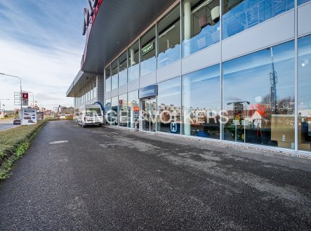 Pronájem obchodní prostory, 171 m²