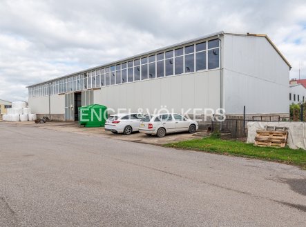 Pronájem komerčního objektu, sklad, 663 m²