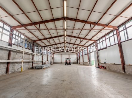 Pronájem komerčního objektu, sklad, 663 m²