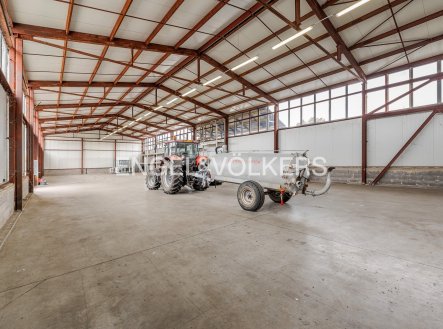 Pronájem komerčního objektu, sklad, 663 m²