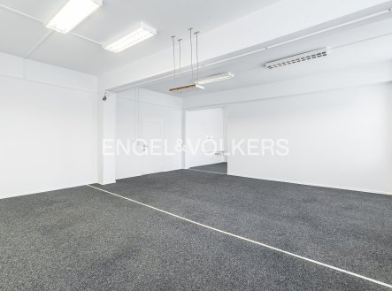 Pronájem kanceláře, 78 m²