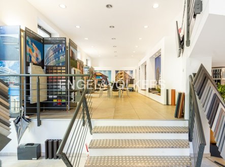 Pronájem obchodní prostory, 364 m²
