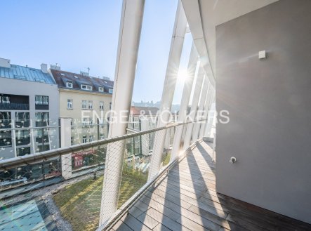 Pronájem bytu, 2+kk, 73 m²