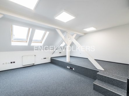Pronájem kanceláře, 34 m²