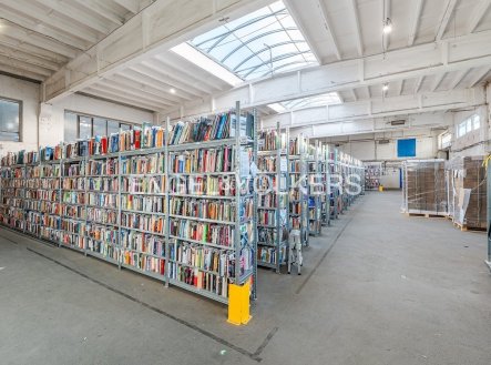 Pronájem komerčního objektu, sklad, 3 360 m²