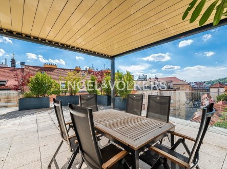 Pronájem bytu, 4+kk, 103 m²