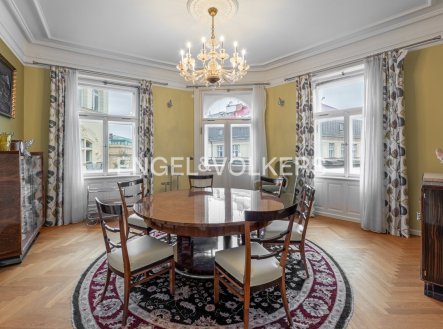 Pronájem bytu, 5+1, 184 m² obrázek