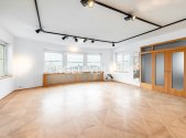 Pronájem - kanceláře, 839 m²