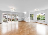 Pronájem domu/vily, 403 m²