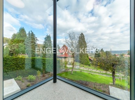 Pronájem domu/vily, 356 m²
