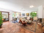 Pronájem - dům/vila, 340 m²