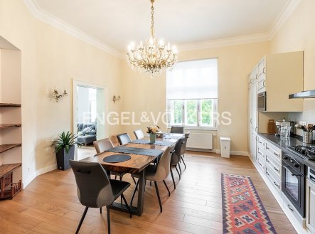 Pronájem bytu, 3+1, 102 m²