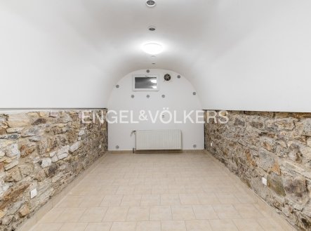 Pronájem kanceláře, 134 m²