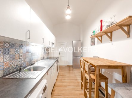 Prodej bytu, 2+1, 68 m²