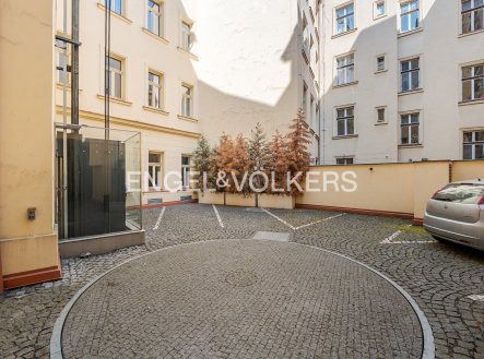 Prodej bytu, 4+kk, 149 m²