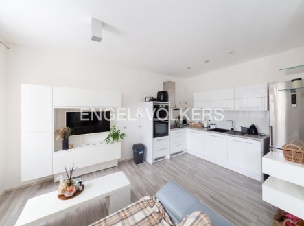 Prodej bytu, 3+kk, 68 m²