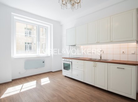 Pronájem bytu, 1+1, 70 m²