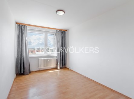 Pronájem bytu, 3+kk, 70 m²