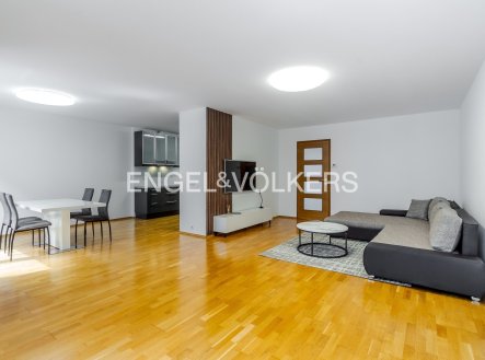 Pronájem bytu, 3+kk, 115 m²