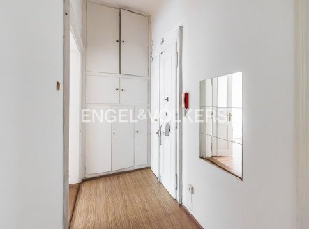 Pronájem bytu, 2+kk, 47 m²