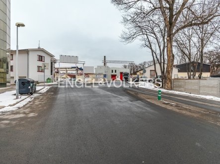 Pronájem komerčního objektu, jiný, 1 853 m²