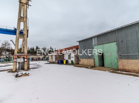 Pronájem komerčního objektu, jiný, 1 853 m²